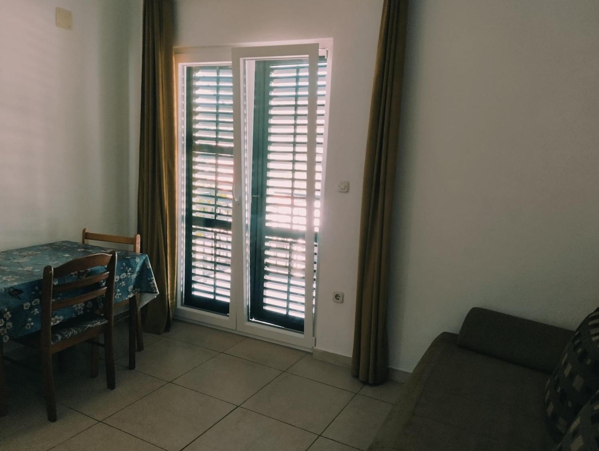 Apartments Andrea 德尔韦尼克 外观 照片